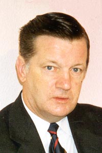 Ken G Hardwick