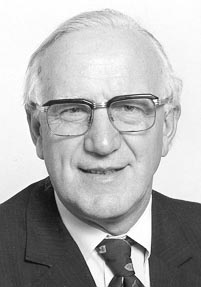 Ernest J Lilleker